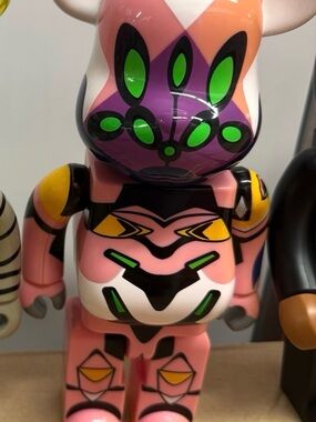 Authentic BE@RBRICK 1000% Pink Mecha Anime Medicom Toy